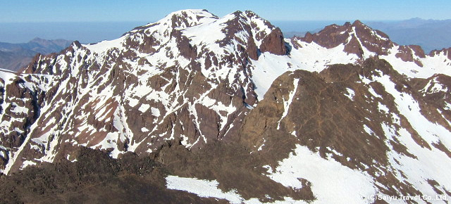 北アフリカ最高峰・ツブカル山登頂<br>カスバ街道と悠久のサハラ・モロッコ周遊の旅