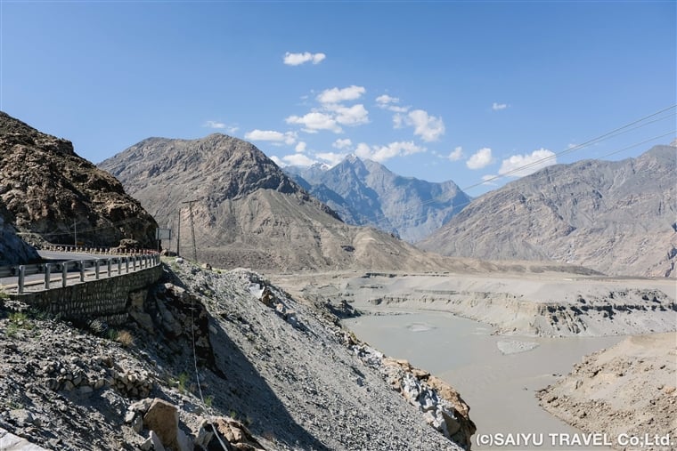 ヒンドゥークシュ、カラコルム、ヒマラヤの3山脈が出合う地点(パキスタン)