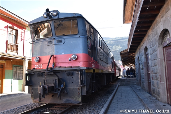 エクアドルの名峰展望とアンデス山岳鉄道　その１　