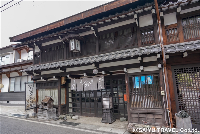 藪原宿のお六櫛屋