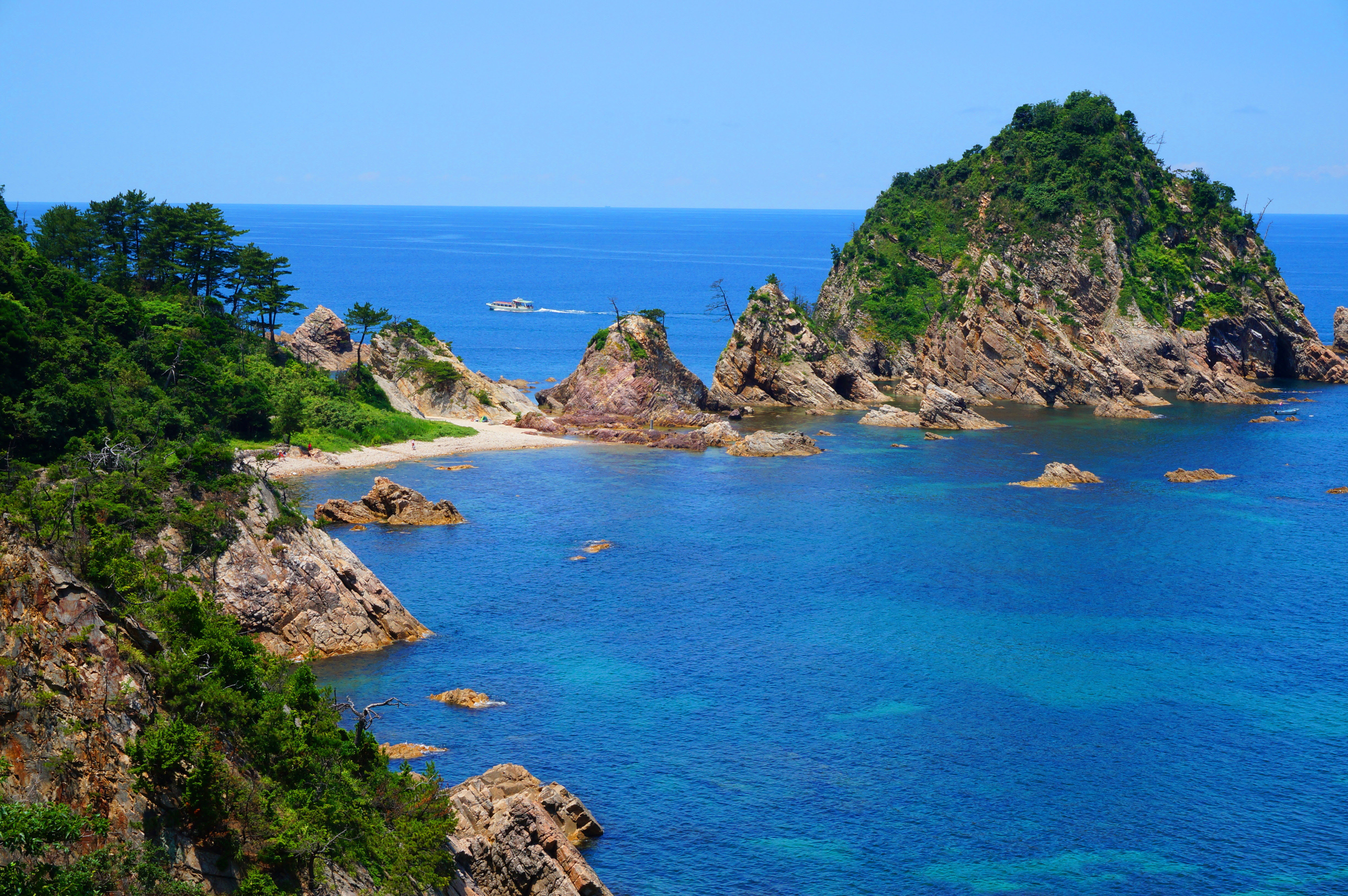 3つのジオパーク探求の旅<br/>山陰海岸＆隠岐と”国引きの大地”島根半島