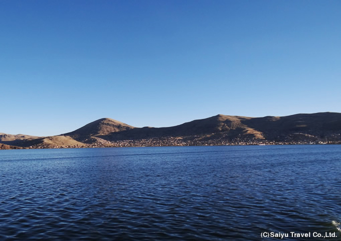 インカの聖なる湖　チチカカ湖