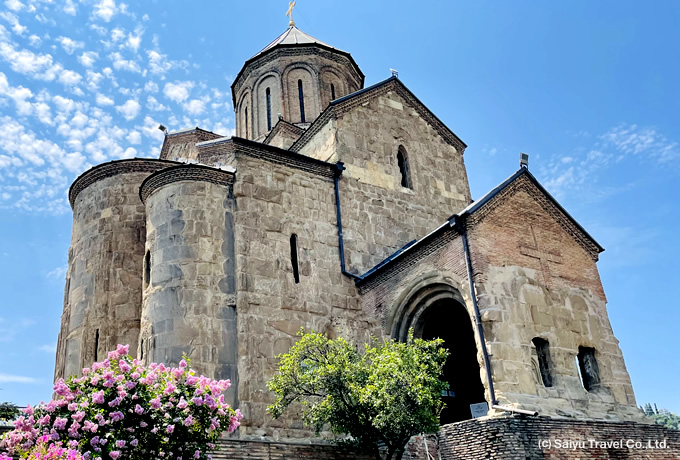 石造りの教会建築（メテヒ教会）
