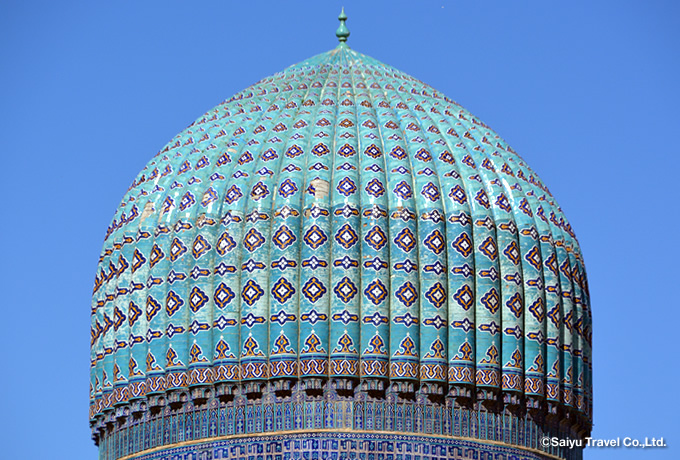 ビビハニム・モスクのドーム