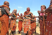 北部ケニア民族紀行 “翡翠の海”トゥルカナ湖へ 