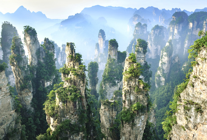 中国が誇る５つの絶景を巡る旅 西遊旅行の添乗員同行ツアー 147号