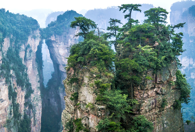 中国が誇る５つの絶景を巡る旅 西遊旅行の添乗員同行ツアー 147号