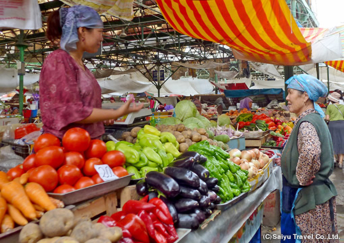 草原のシルクロード3ヶ国周遊（中国・キルギス・カザフスタン ...