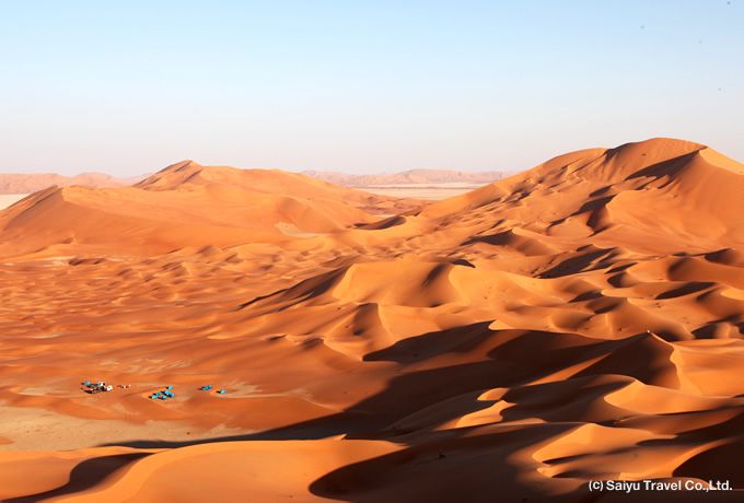 オマーンアドベンチャー 砂漠と海と緑のアラビア 西遊旅行の添乗員同行ツアー 146号