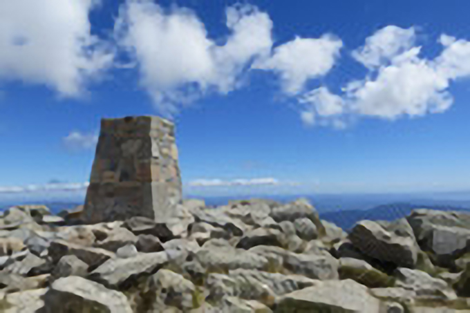 オーストラリア大陸最高峰・コジオスコ（2,228m）登頂とブルーマウンテンズ国立公園