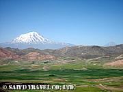 アララット山